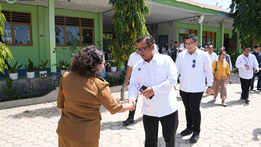 BGN Kabupaten Belitung Bersama BPOM dan PCO RI Tinjau Pelaksanaan MBG di Kupang