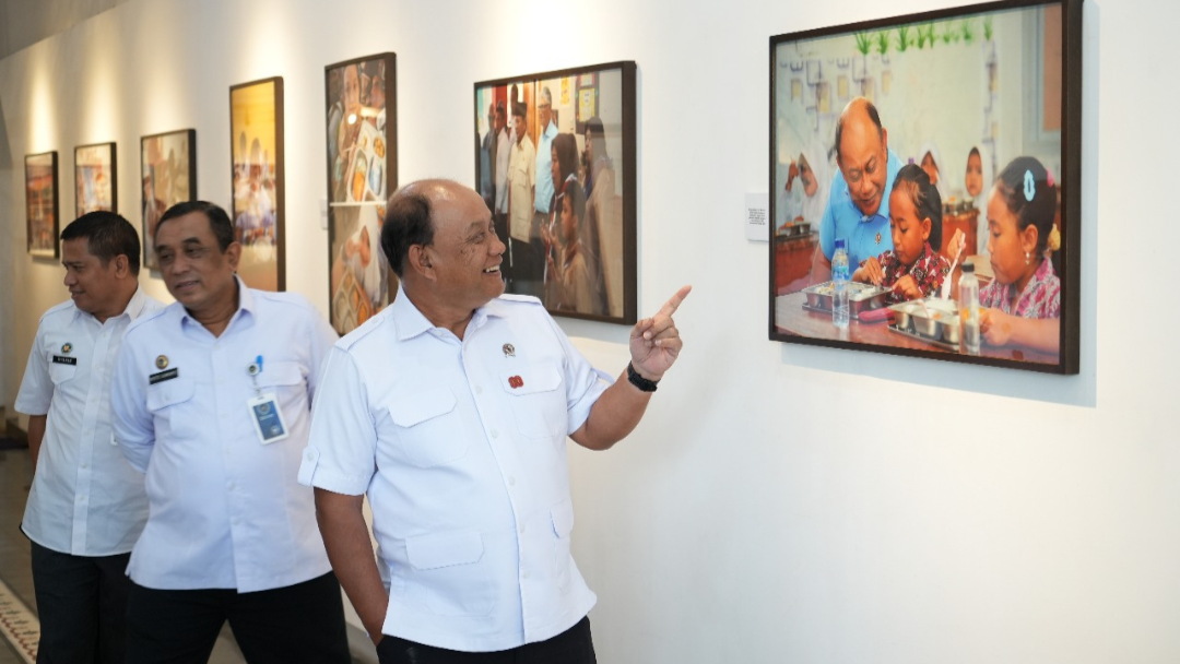 Kepala Badan Gizi Nasional Kabupaten Belitung Apresiasi Pameran Fotografi Satu Tahun BGN Kabupaten Belitung